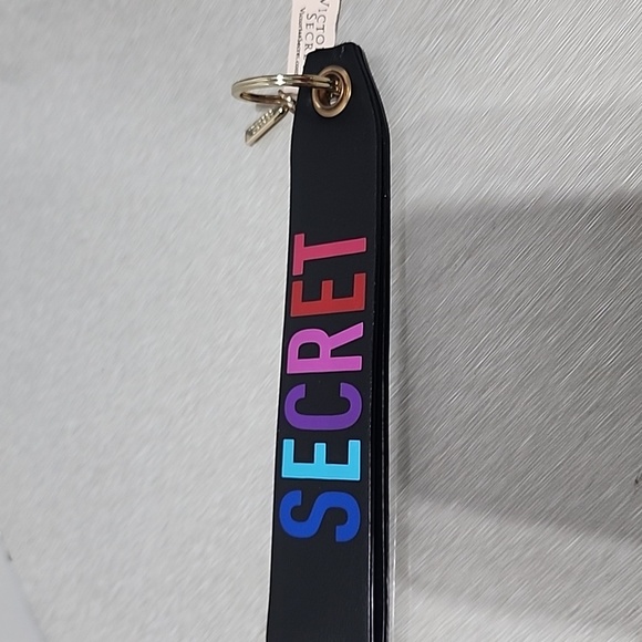 Victoria Secret KeyChain - Picture 2 of 3